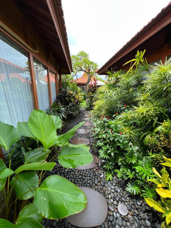 Rich Village Munggu Exterior photo