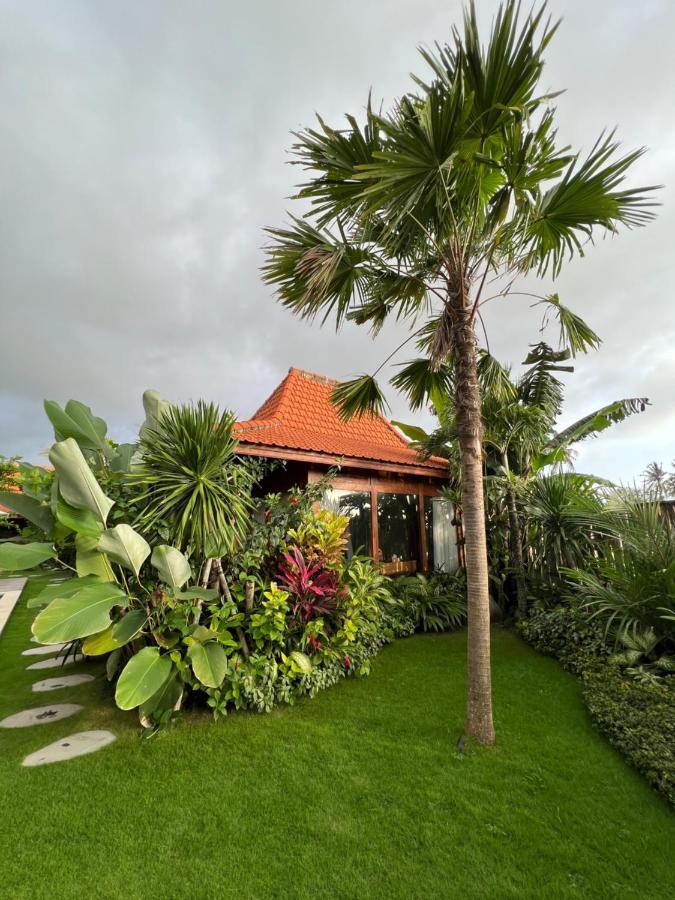 Rich Village Munggu Exterior photo